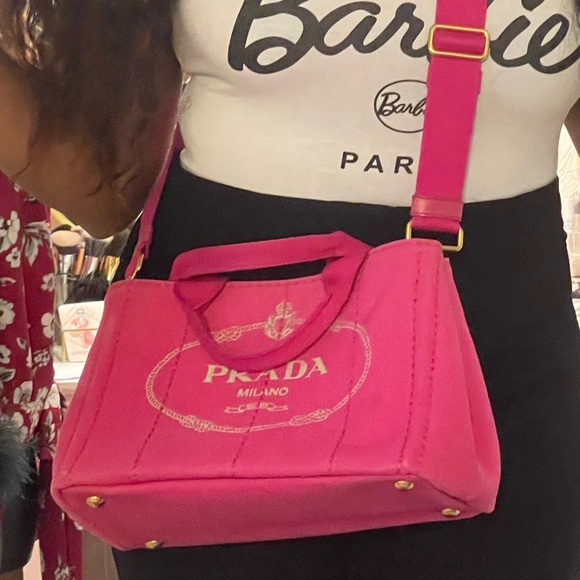 Prada Small Pink Canapa Bag With Dustbag And Card - Picture 2 of 16